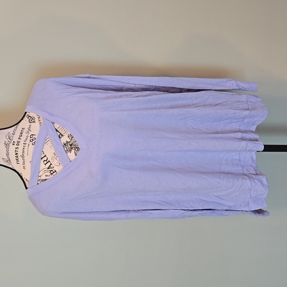 Blue V-neck Long Sleeve - Picture 1 of 6